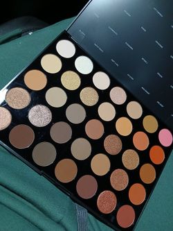 Morphe Cosmetics 350 Super Natural Glow 