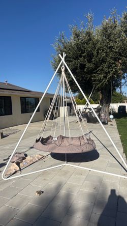 Tiipii day bed hanging