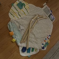 Lovevery Play Gym