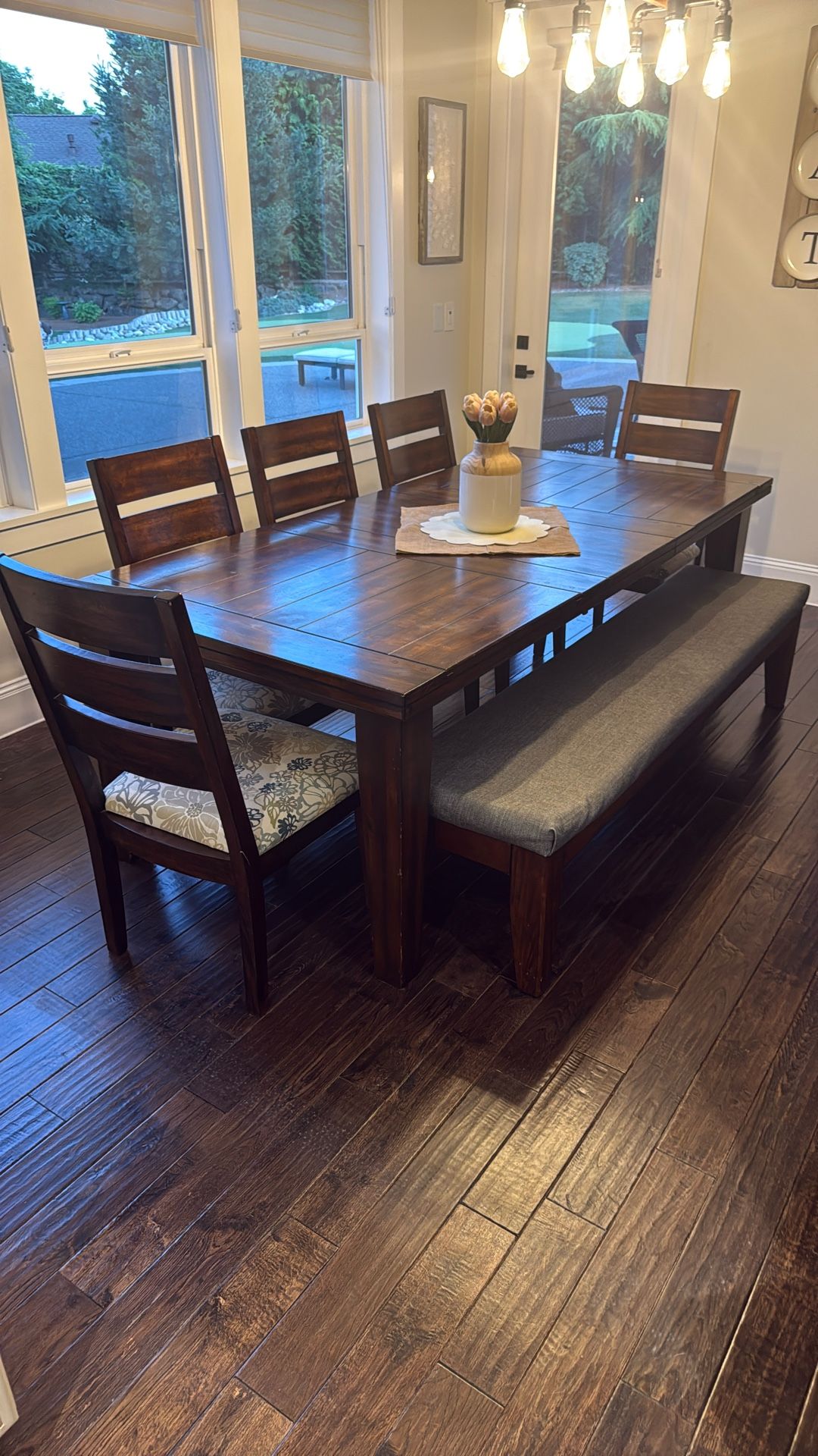 Dining Room Table, Chairs and Bench