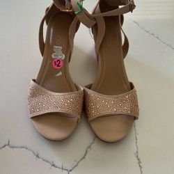 Women’s Shoes