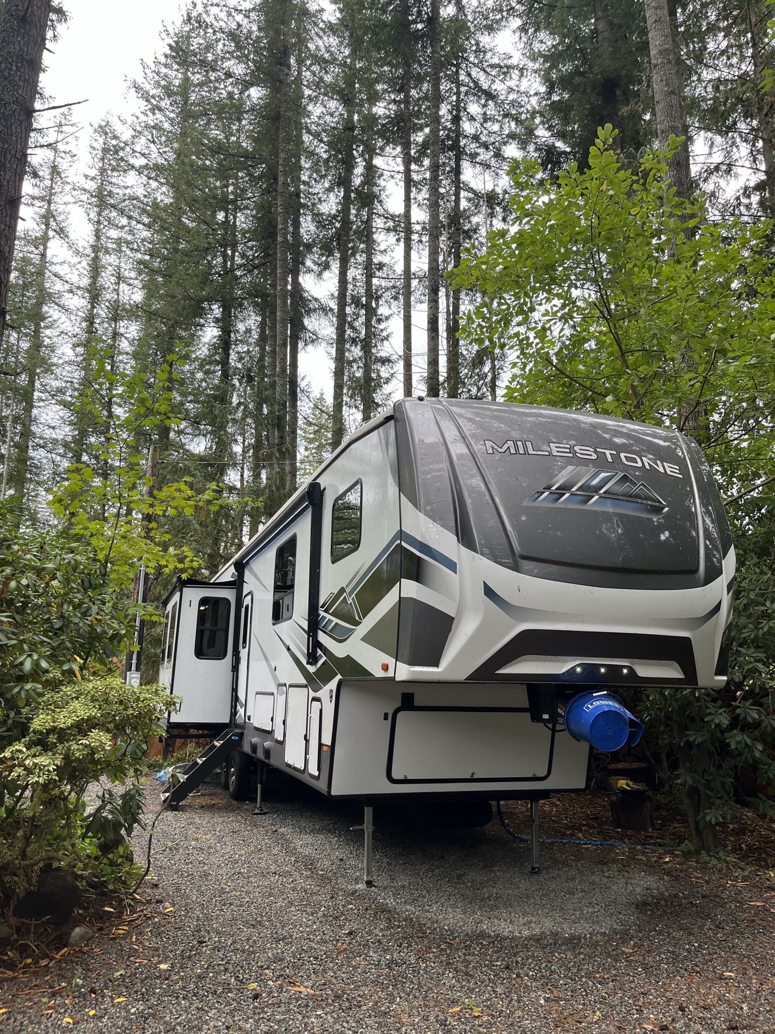 2022 Milestone 5th Wheel