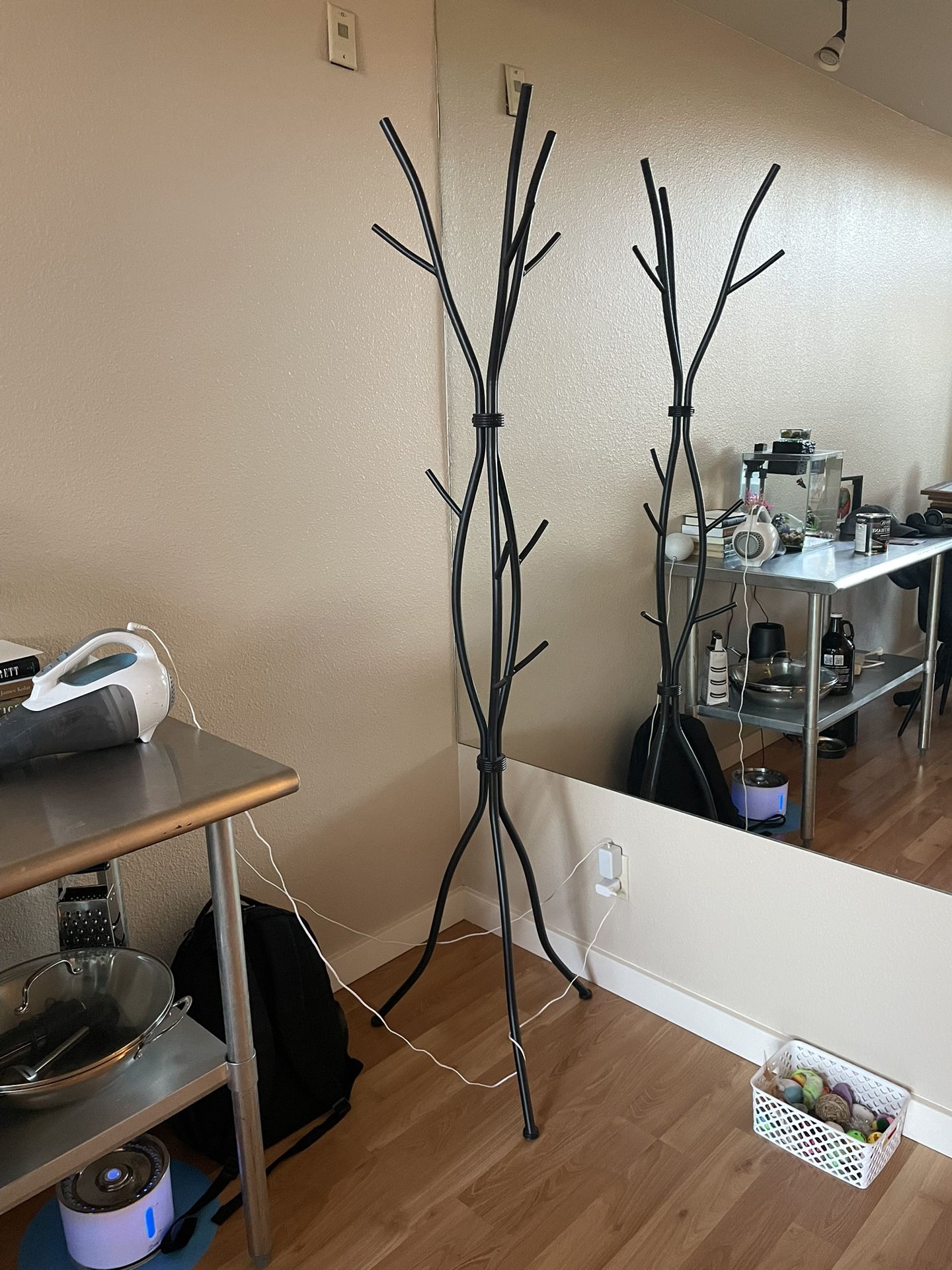 Freestanding 11-Hook Coat Rack