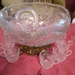 L.E. SMITH VINTAGE PUNCH BOWL W/STAND