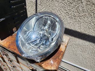 Mini cooper headlight