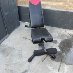 Weight Bench - Bow Flex 