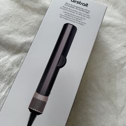Dyson airstrait