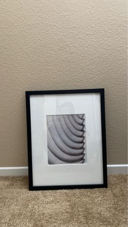 Single picture matted frame