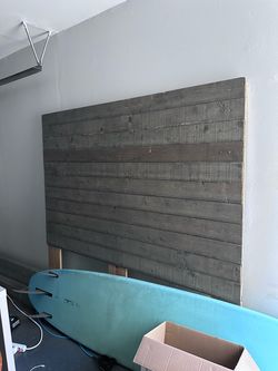 FREE HOMEMADE HEADBOARD