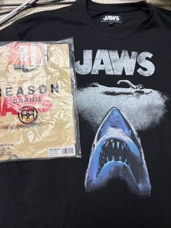 XL Jaws Graphic T-Shirt Black