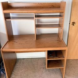 Computer Desk With Shelves & Storage