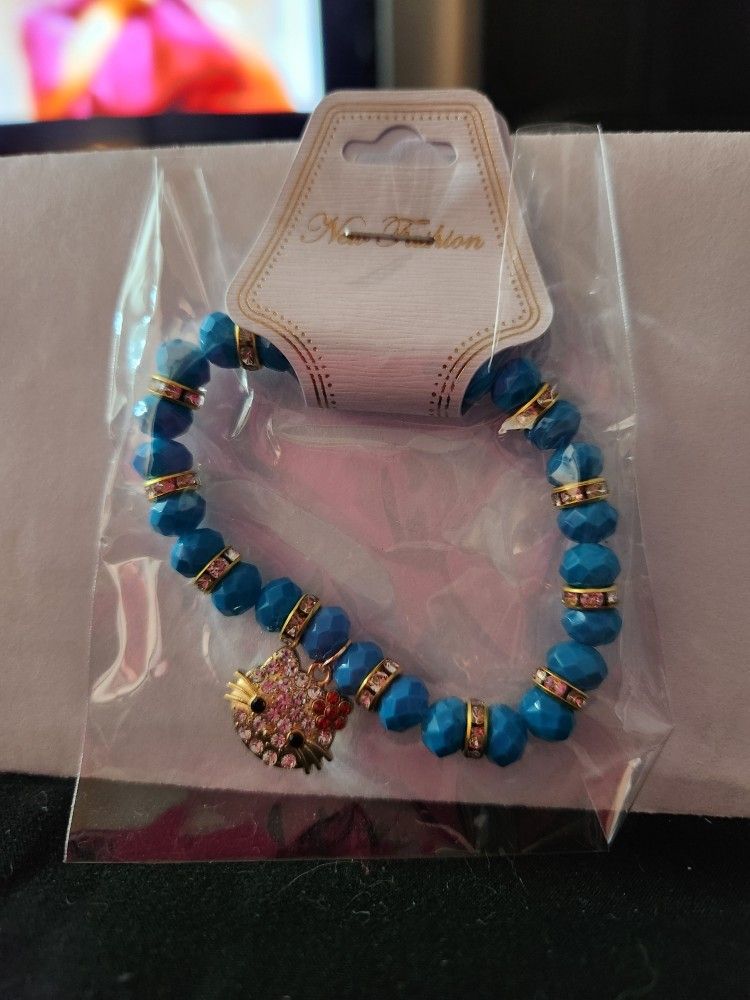 FASHION BRACELET WITH HELLO KITTY