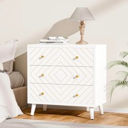 31.5" Wide Nightstand, Tall Fluted Night Stand for Bedroom, Wood Large End Table Bedside Table