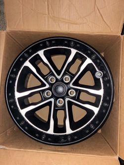 Set of 5 Off Road jeep Wheels