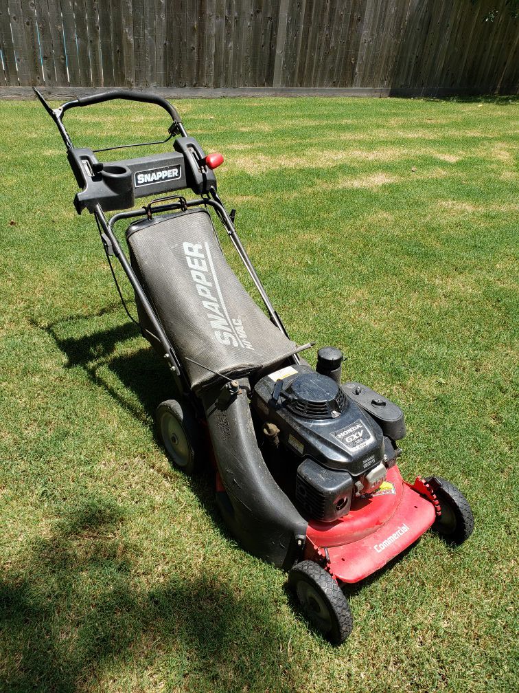 Commercial snapper lawn mower