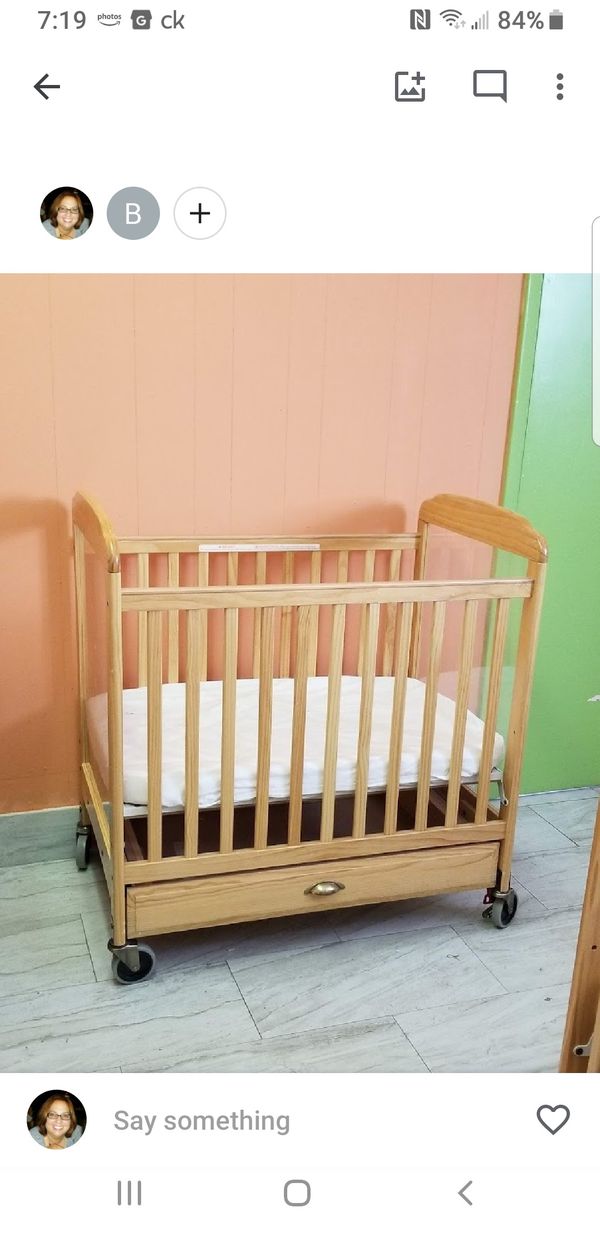 5 DCF Approved cribs for daycare. for Sale in Miami, FL OfferUp