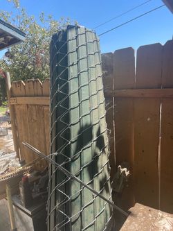 Privacy chain link roll