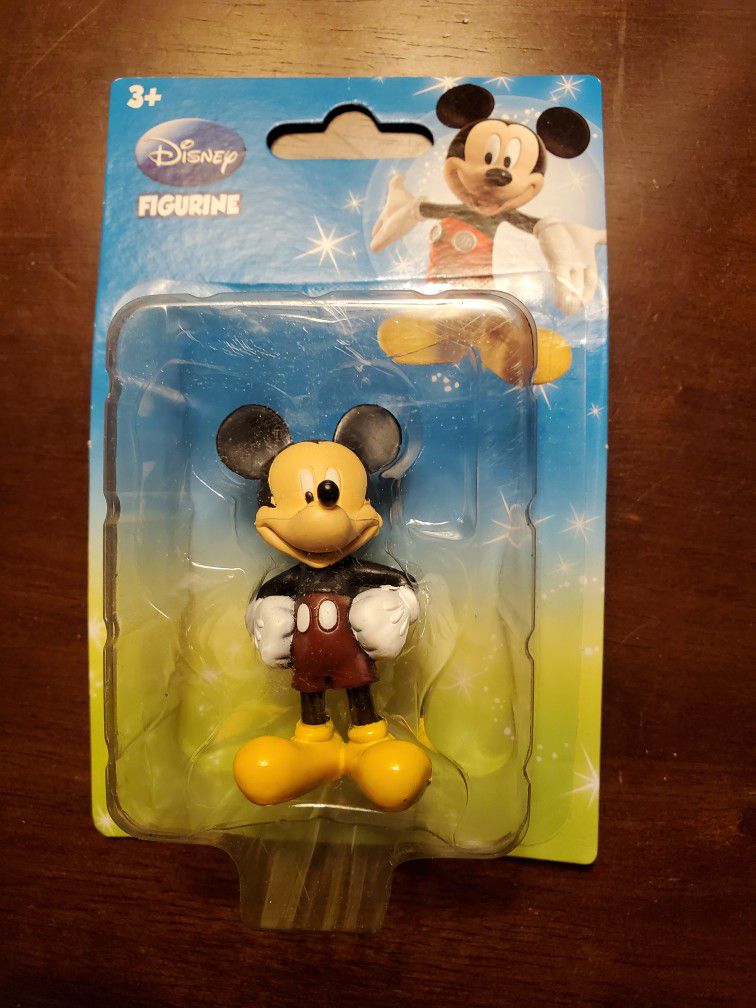 Beverly Hills Teddy Bear Mickey Mouse Figure Bonus DVD A Disney Christmas Gift