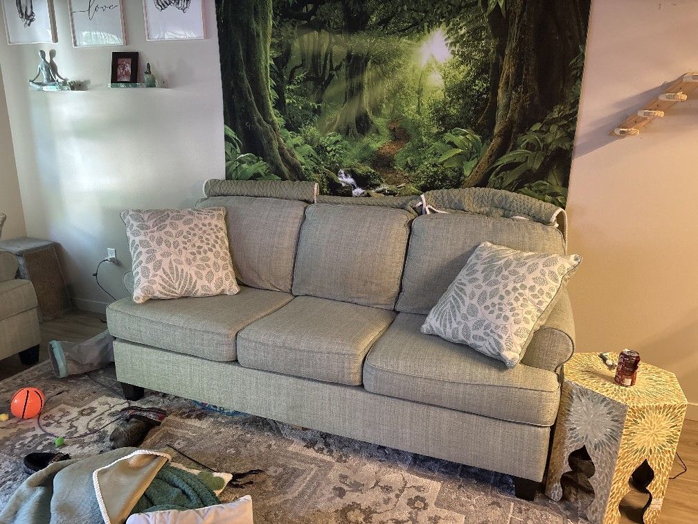 2 Piece Couch And Loveseat
