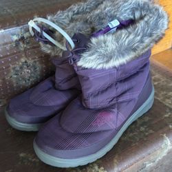 Kids Size 8 North Face Boots 