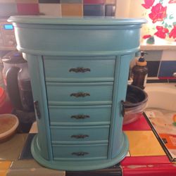 Jewelry Chest