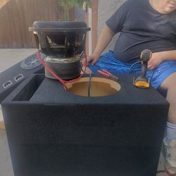 Sundown 10 Inch.  2000. RMS.   Como Nueva 