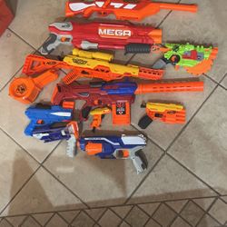 10 Nerf Guns Plus A Magazine! 