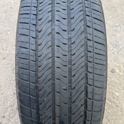 Bridgestone 275/60/20  (1) Tire