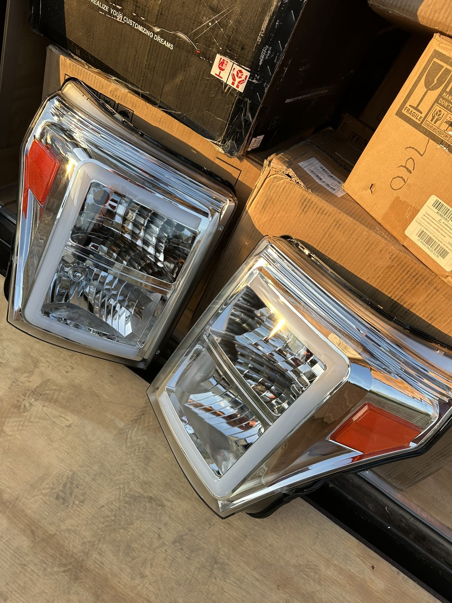 New Ford F250 Super Duty Headlights 11-16