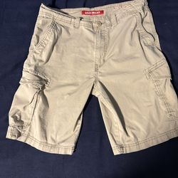 UNIONBAY Men's Cargo Shorts Beige Cotton Pockets Flat Front Button Casual