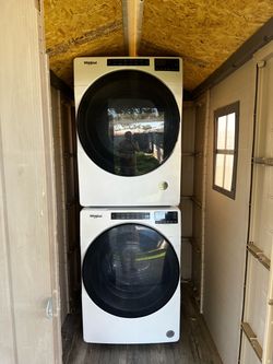 Maytag Large Capacity Washer & Dryer Gas