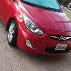 2012 Hyundai Accent