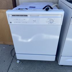 Dishwasher usada buenas Condiciones $120