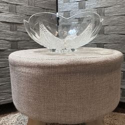 Gorgeous Vintage Flower Petal Glass Bowl