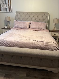 California King bedroom set - NO MATRESs