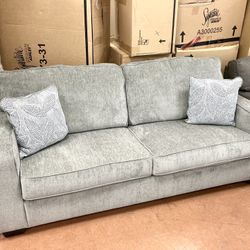 New 85” Sofa 🔥🔥 IN STOCK NOW
