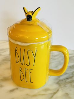NEW!  BUSY BEE Rae Dunn Mug w/Bumble Bee Topper Lid - So Cute!