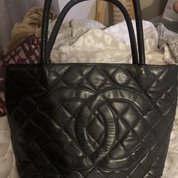 CHANEL- Medallion Tote Quilted Caviar