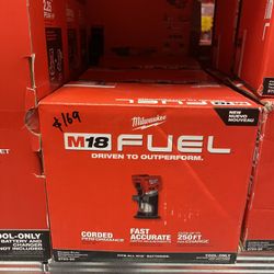 Milwaukee M18 Fuel Compact Router 