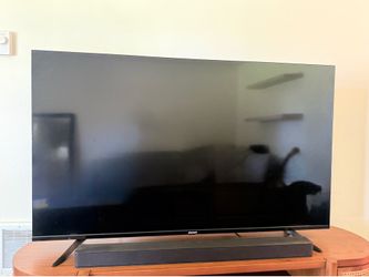 Element 58" Smart TV