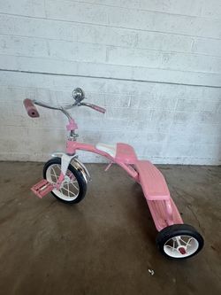 Radio Flyer Tricycle $45