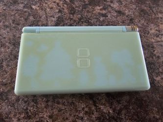 Nintendo DS Lite Handheld Console Green