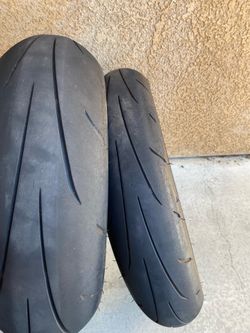 Dunlop Q3 tires