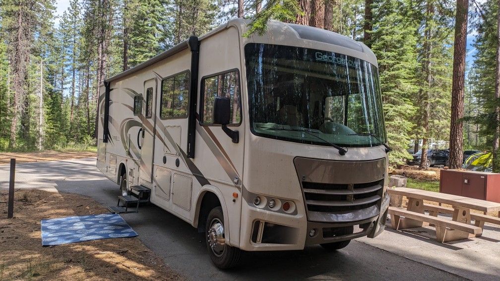 2018 Forest River Georgetown GT3 31B3