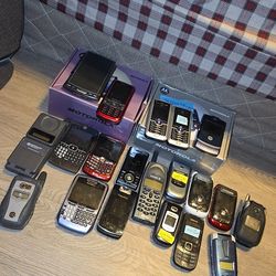 Phones missing batteries or chargers