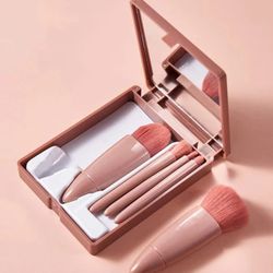 Beige Travel Makeup Brushes Kit.//