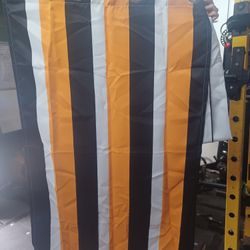 40x24 curtains. 2pk