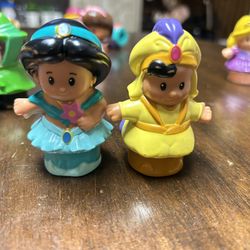 Fisher price/little people 