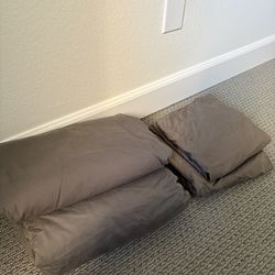 CA King grey sheet set