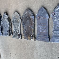 New In Plastic Halloween Tombstones From Party City 